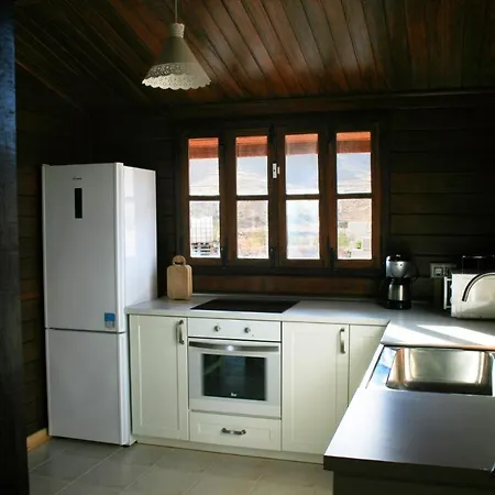 Fuerte Wooden Dream Lodge *